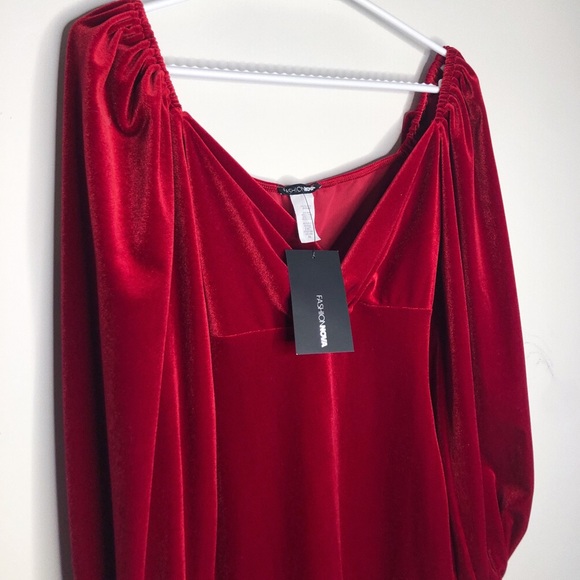 FASHIONNOVA DRESS - Picture 2 of 3